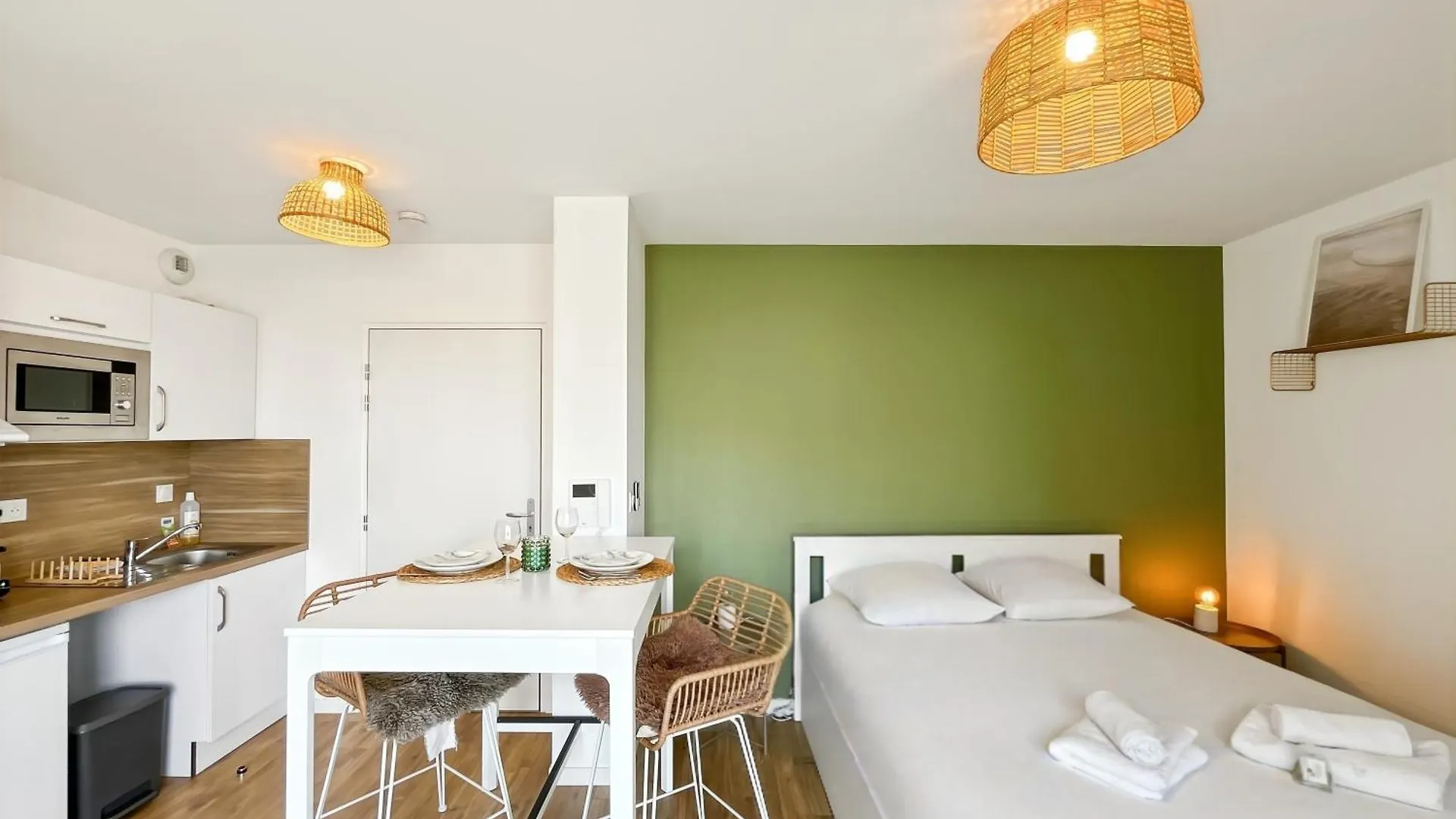 Apartament Escale Dinardaise - Balcon & Garage Prive - Plage