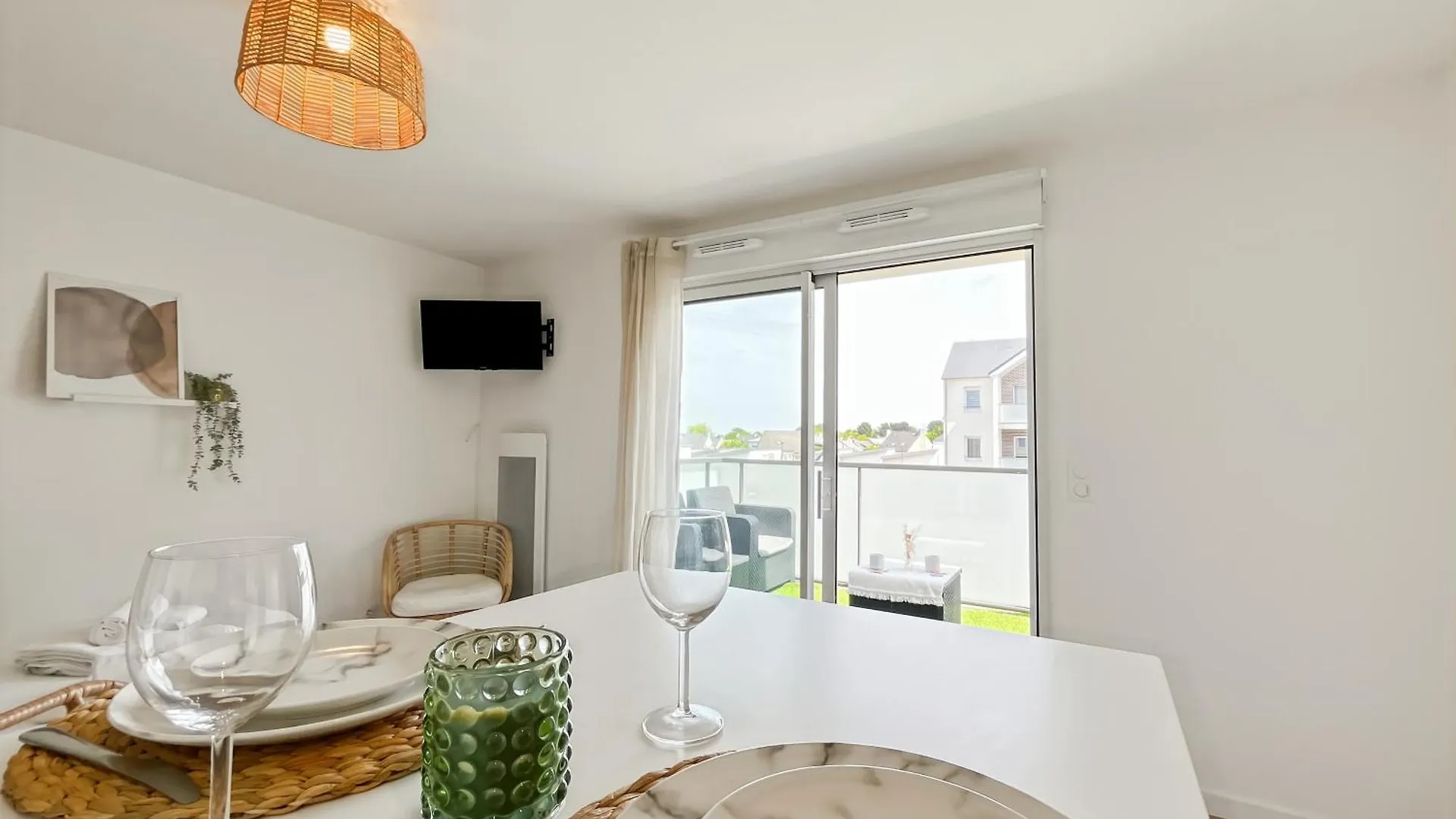 Escale Dinardaise - Balcon & Garage Prive - Plage 0*, Dinard